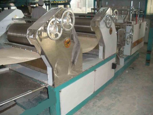 China Industrielle Teigwarenherstellungs-Maschine des neuen Typs, Teigwaren-Makkaroni, das Maschine herstellt fournisseur