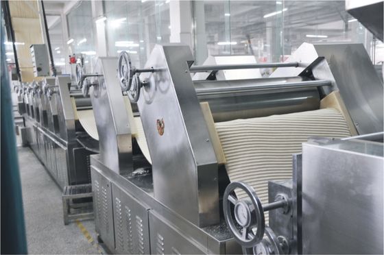 China Industrielle manuelle vollautomatische Nudeln, die Maschine mit hoher Leistungsfähigkeit herstellen fournisseur