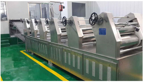 China Elektrische automatische frische Nudel-Fertigungsstraße/Maschinerie für Lebensmittelverarbeitungs-Industrie fournisseur