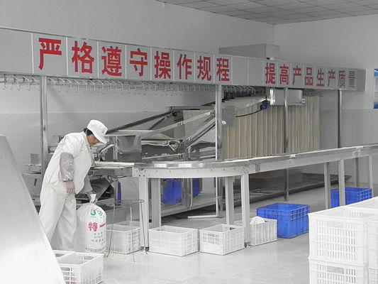 China Niedrige Linie der Verbrauchs-sofortige Nudel-Hersteller-maschinellen Bearbeitung fournisseur
